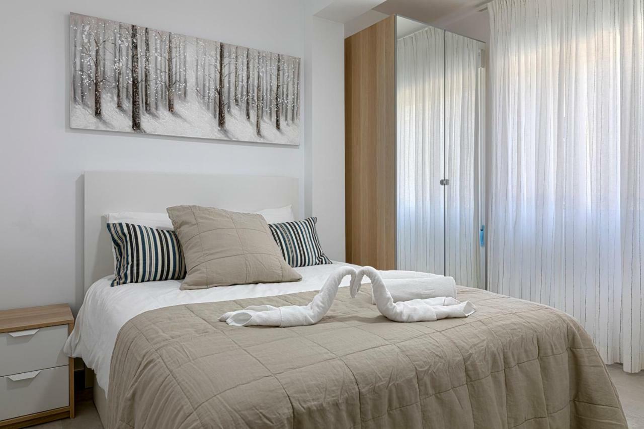 Suncity Top Flats Maria Málaga Extérieur photo
